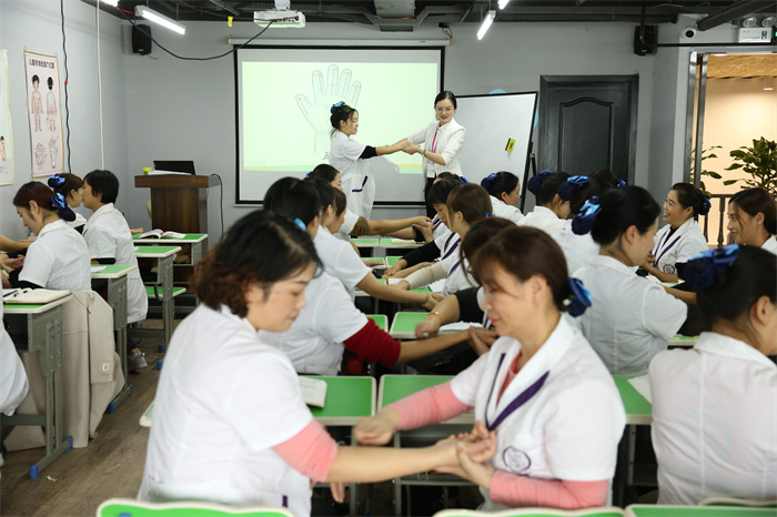 1658655647834455.jpg 培訓 (4).jpg